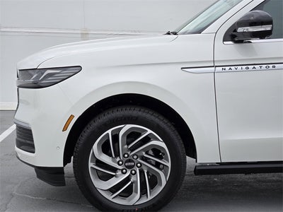 2025 Lincoln Navigator L Reserve