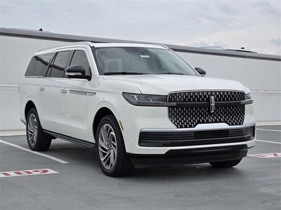 2025 Lincoln Navigator L Reserve