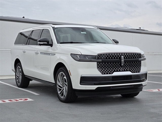 2025 Lincoln Navigator L Reserve