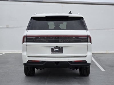 2025 Lincoln Navigator L Reserve
