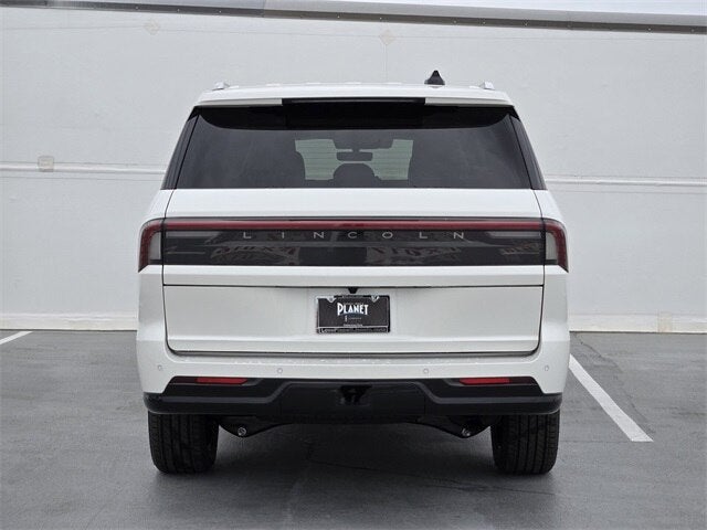 2025 Lincoln Navigator L Reserve