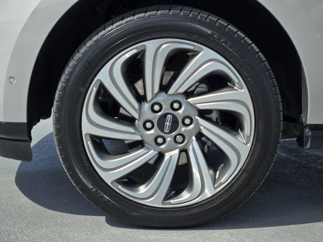 2023 Lincoln Navigator L Reserve