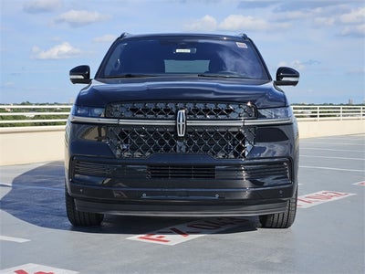2025 Lincoln Navigator L Reserve