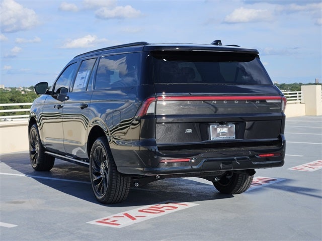 2025 Lincoln Navigator L Reserve
