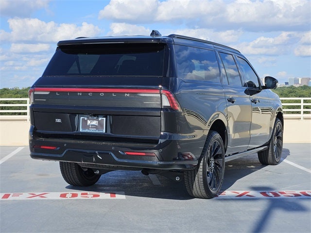 2025 Lincoln Navigator L Reserve
