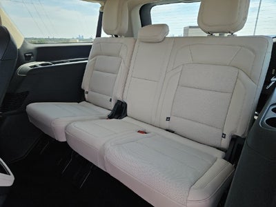 2027 Lincoln Navigator L Reserve