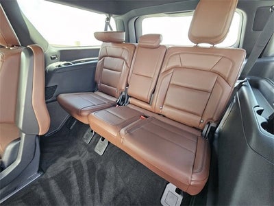 2025 Lincoln Navigator L Reserve