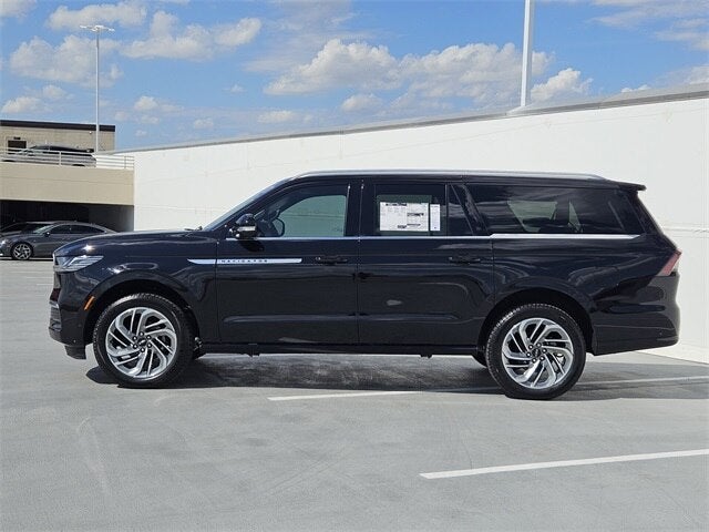 2025 Lincoln Navigator L Reserve