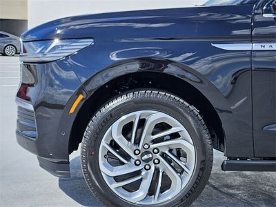 2025 Lincoln Navigator L Reserve