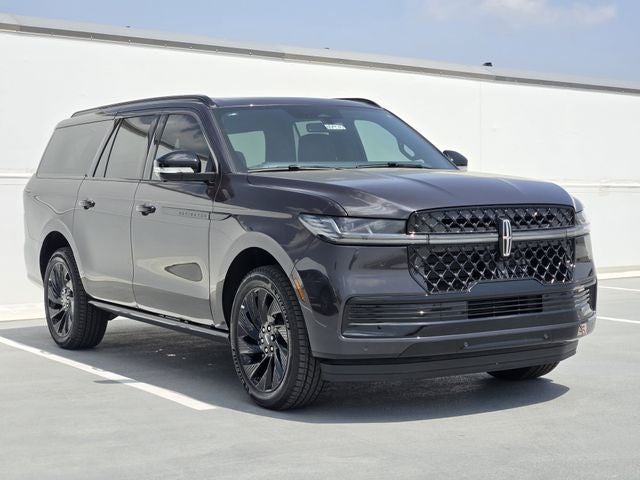 2026 Lincoln Navigator L Reserve