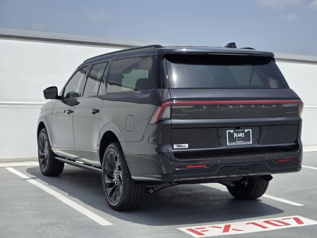 2026 Lincoln Navigator L Reserve
