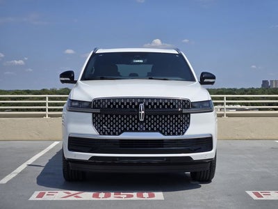 2027 Lincoln Navigator L Reserve