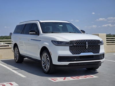 2027 Lincoln Navigator L Reserve