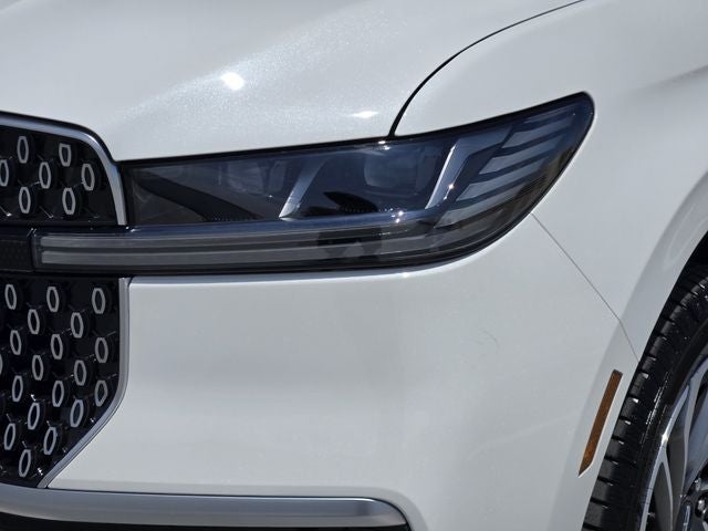 2027 Lincoln Navigator L Reserve