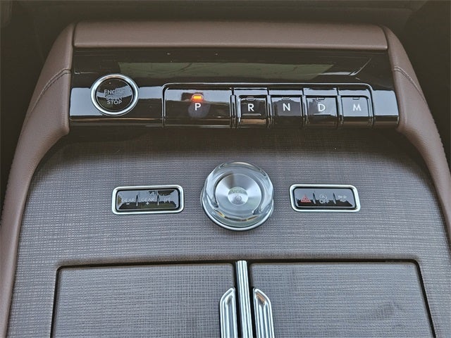 2025 Lincoln Navigator L Reserve