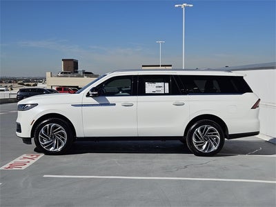 2025 Lincoln Navigator L Reserve