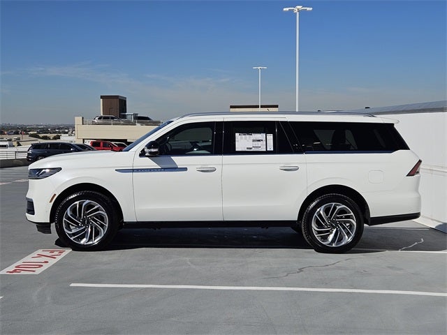 2025 Lincoln Navigator L Reserve