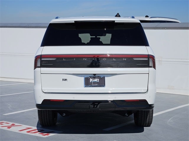 2025 Lincoln Navigator L Reserve