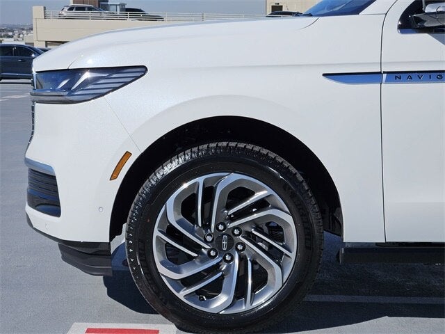 2025 Lincoln Navigator L Reserve