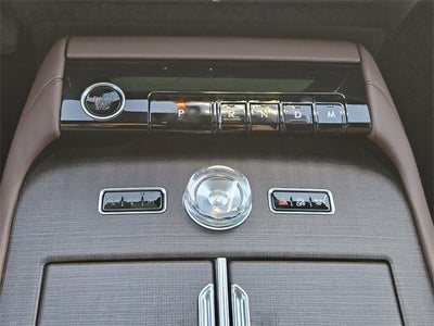 2025 Lincoln Navigator L Reserve