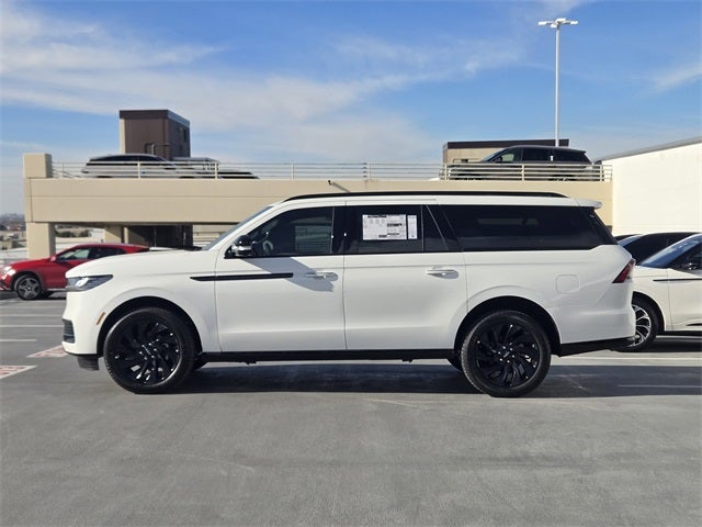 2025 Lincoln Navigator L Reserve