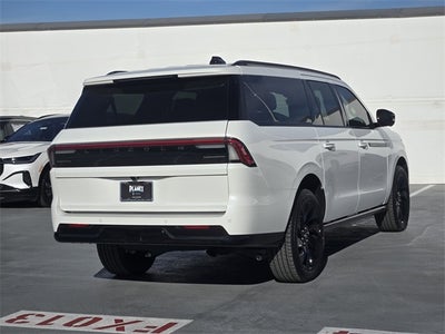 2025 Lincoln Navigator L Reserve