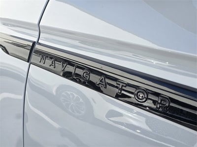 2025 Lincoln Navigator L Reserve