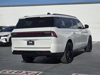 2025 Lincoln Navigator L Reserve