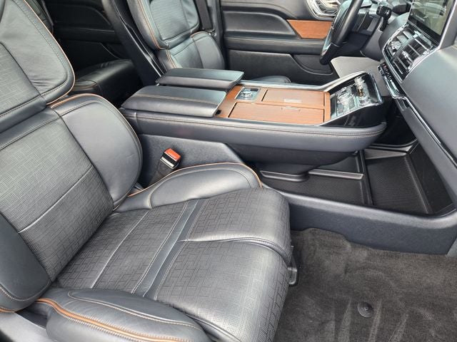 2023 Lincoln Navigator L Black Label