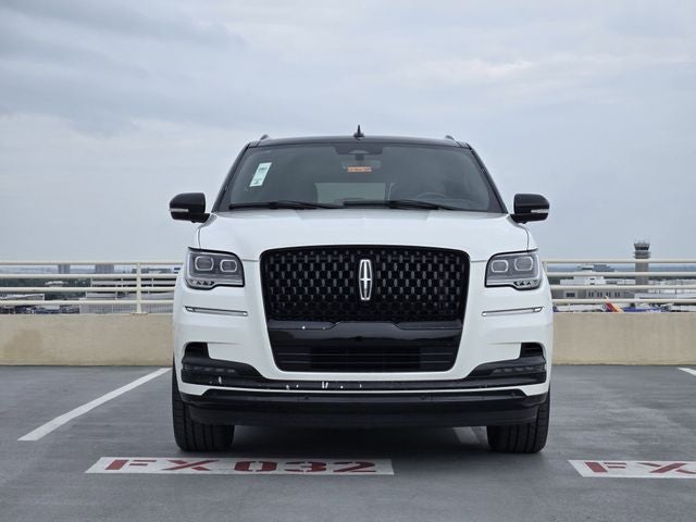 2023 Lincoln Navigator L Black Label