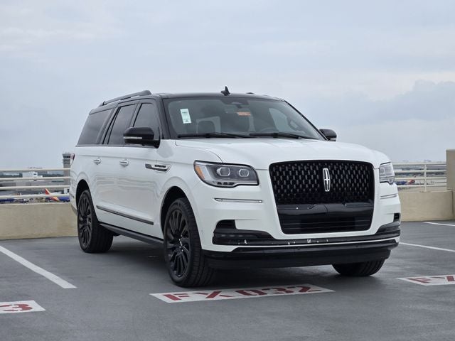 2023 Lincoln Navigator L Black Label