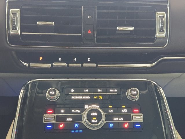 2023 Lincoln Navigator L Black Label