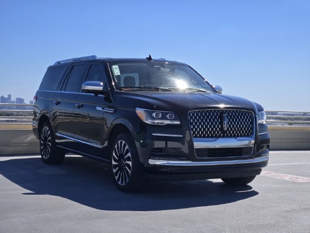 2023 Lincoln Navigator L Black Label