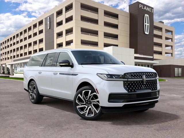 2027 Lincoln Navigator L Black Label