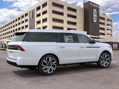2027 Lincoln Navigator L Black Label