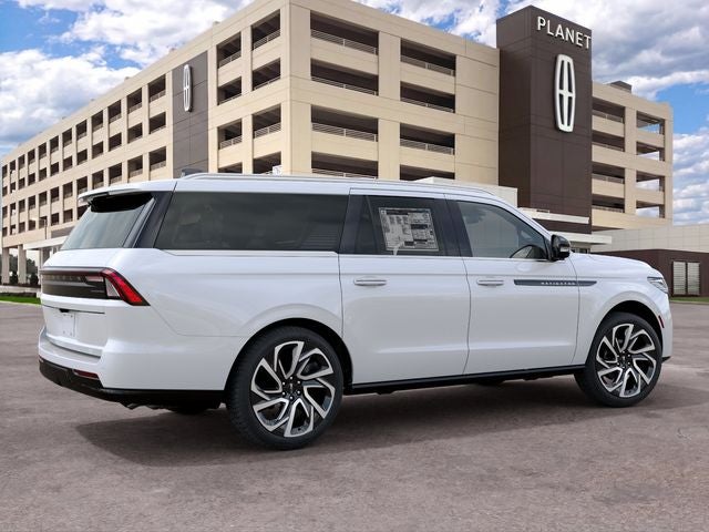 2027 Lincoln Navigator L Black Label