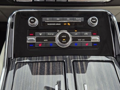 2024 Lincoln Navigator L L Black Label