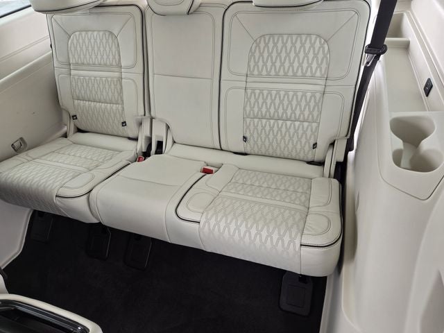 2024 Lincoln Navigator L L Black Label