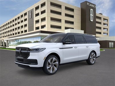 2025 Lincoln Navigator L Black Label