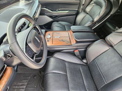 2025 Lincoln Navigator L Black Label