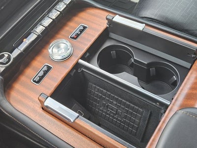 2025 Lincoln Navigator L Black Label