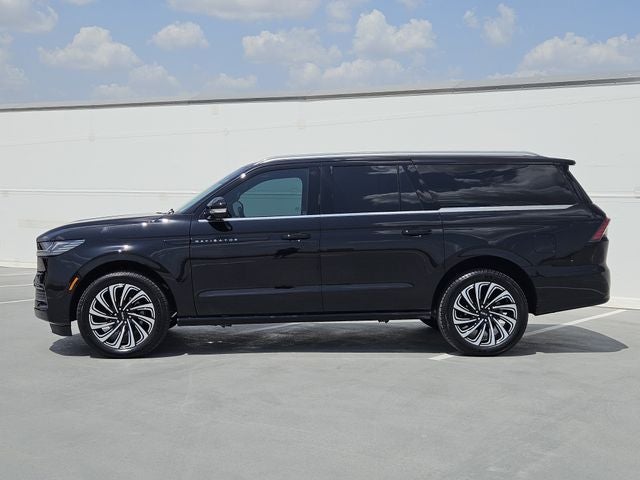 2025 Lincoln Navigator L Black Label
