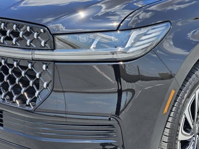 2025 Lincoln Navigator L Black Label