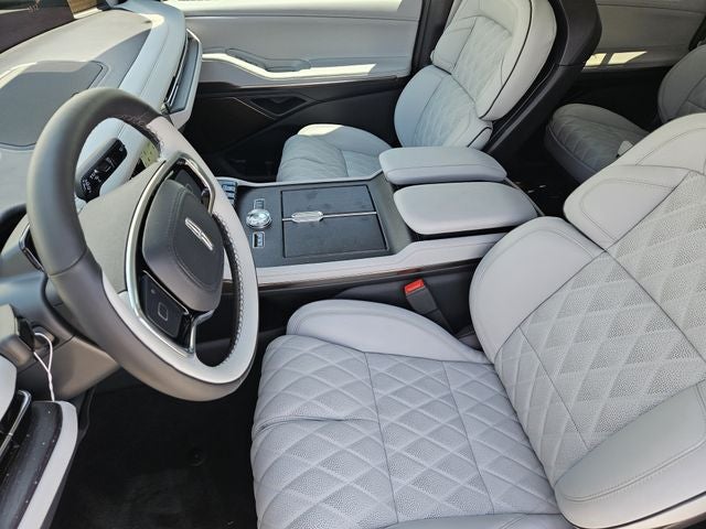 2027 Lincoln Navigator L Black Label
