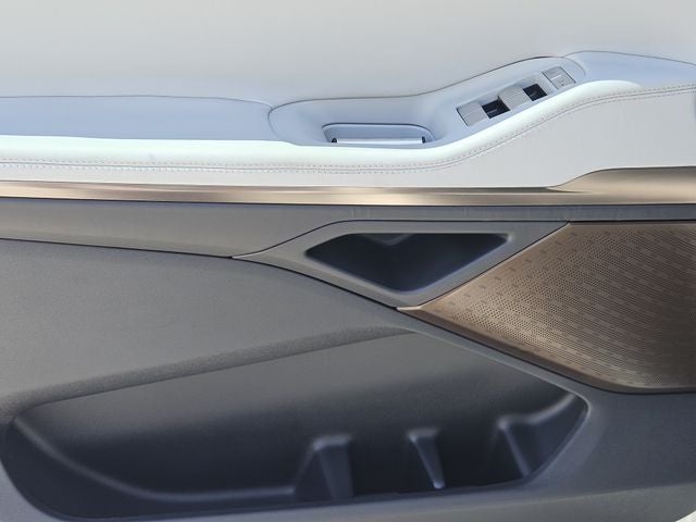 2027 Lincoln Navigator L Black Label