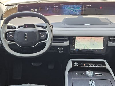 2027 Lincoln Navigator L Black Label