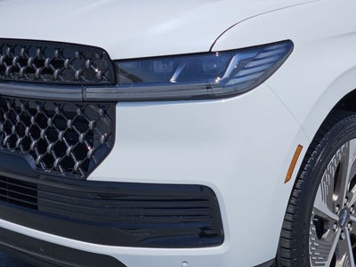 2027 Lincoln Navigator L Black Label