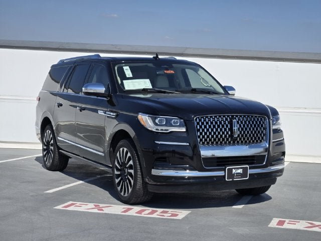 2023 Lincoln Navigator L Black Label