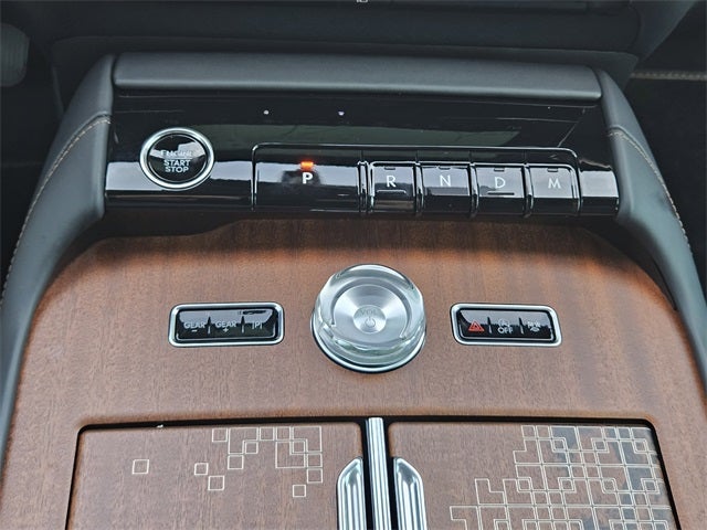 2025 Lincoln Navigator L Black Label