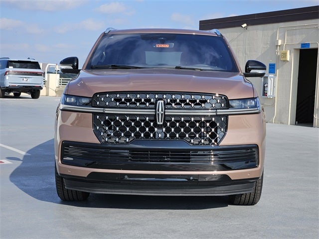 2025 Lincoln Navigator L Black Label